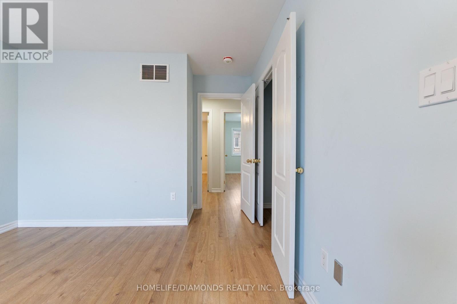 43 Sprucewood Road, Brampton, Ontario  L6Z 0B4 - Photo 27 - W12641650