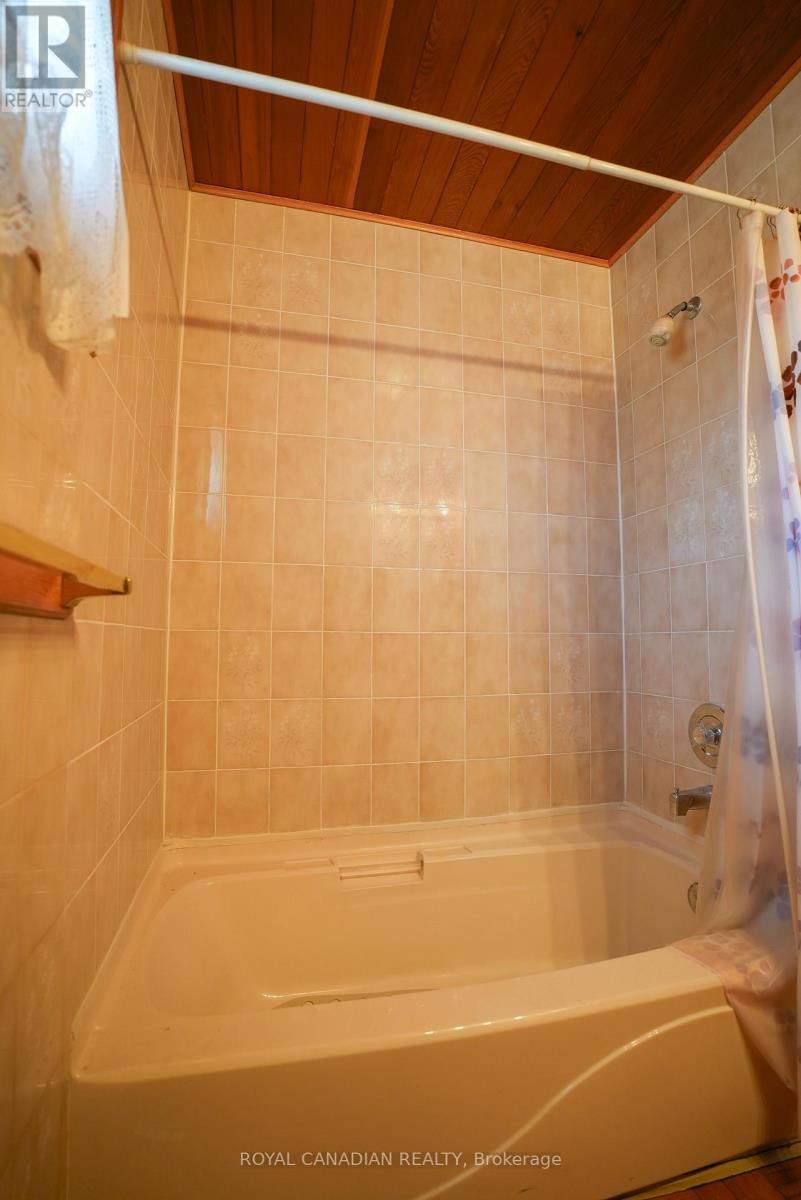 67 Sutherland Avenue, Brampton, Ontario  L6V 2H6 - Photo 14 - W12641686