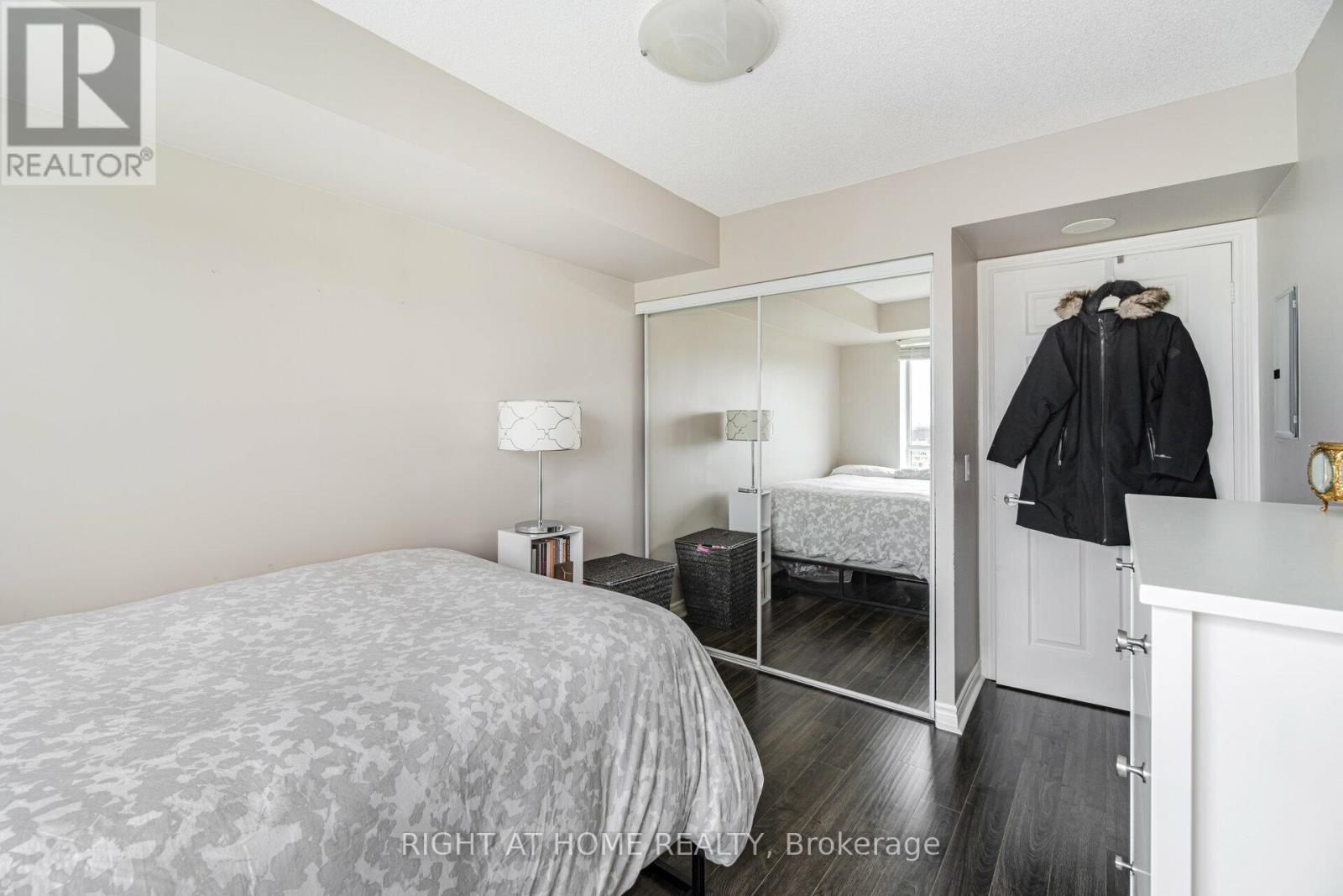 802 - 2325 Central Park Drive, Oakville, Ontario  L6H 0E5 - Photo 22 - W12641694