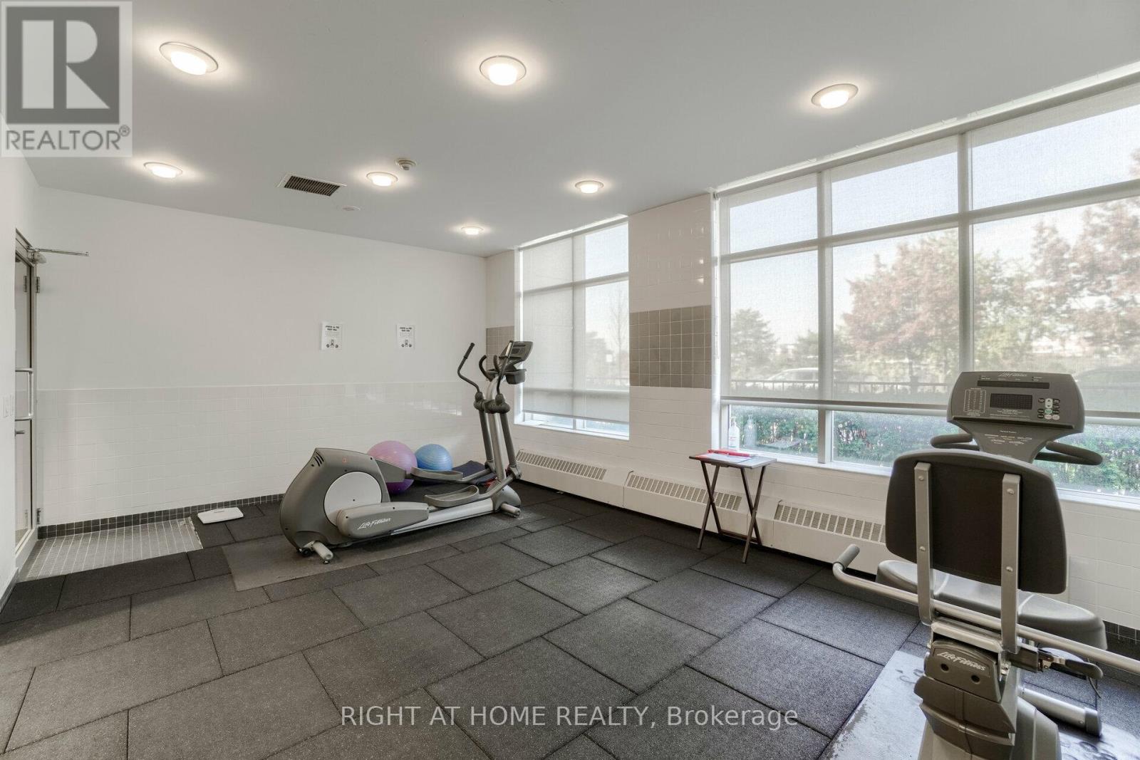 802 - 2325 Central Park Drive, Oakville, Ontario  L6H 0E5 - Photo 29 - W12641694