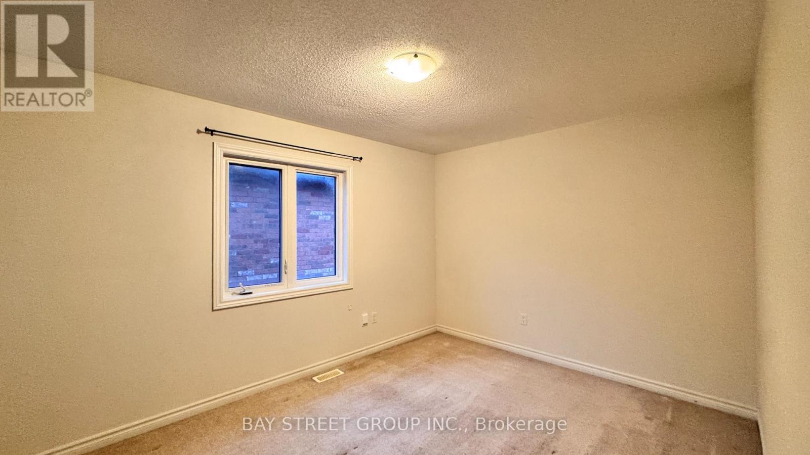 27 Palace Street, Thorold, Ontario  L2V 0J7 - Photo 25 - X12641612