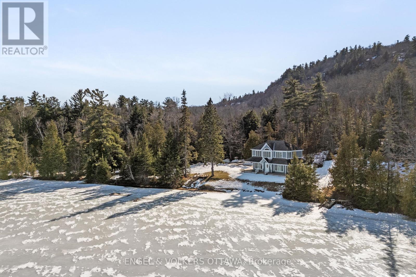 541 Morglan Lane, Greater Madawaska, Ontario  K0J 1H0 - Photo 2 - X12230603