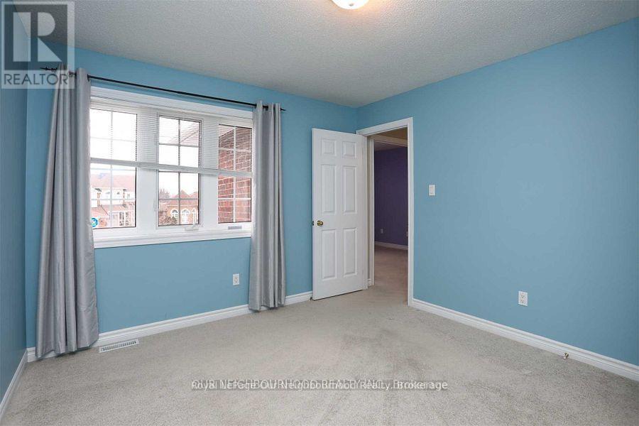 83 Cloughley Drive N, Barrie (Northwest), Ontario  L4N 9T8 - Photo 15 - S12641766