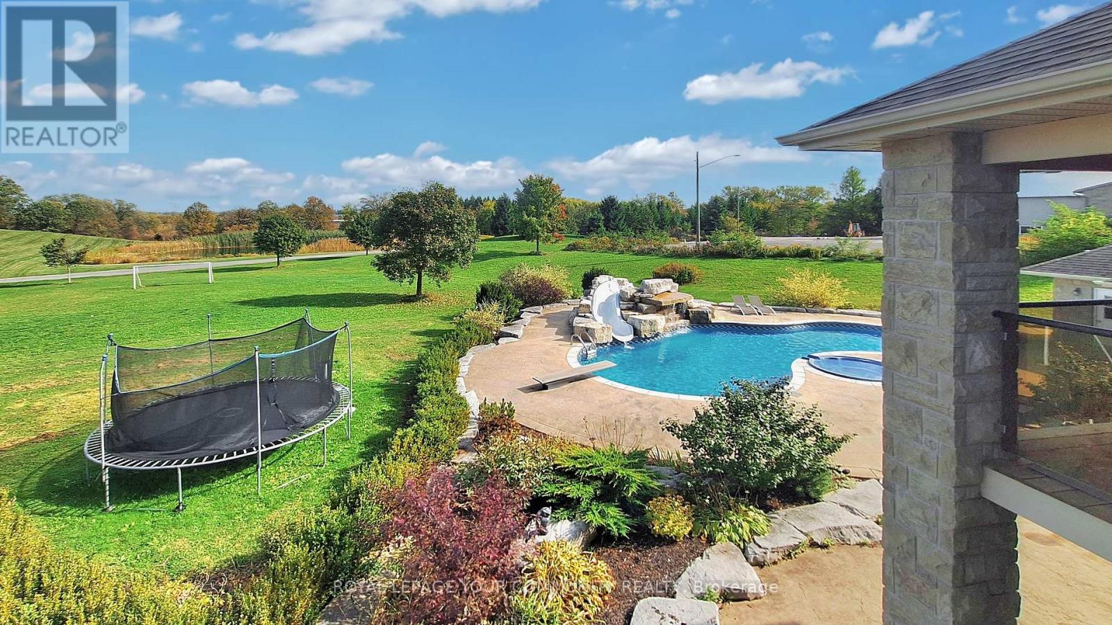 1065 20th Side Road, King (Schomberg), Ontario L0G 1T0 - Photo 42 - N12641508