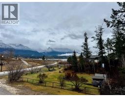 4549 Rushmere Road, Invermere, British Columbia