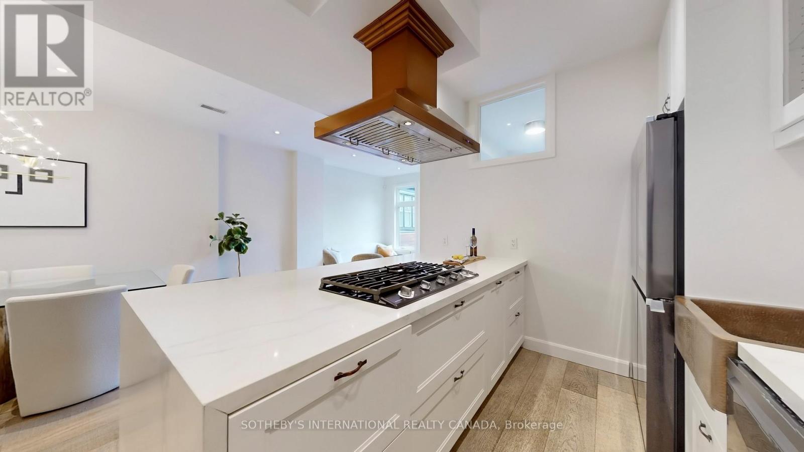 217 Pearson Avenue, Toronto, Ontario  M6R 1G6 - Photo 12 - W12638560