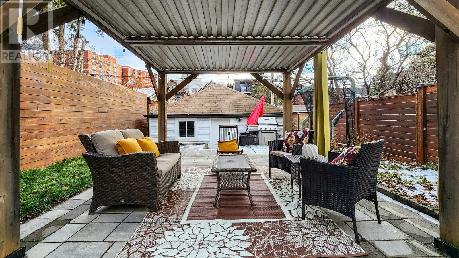 217 Pearson Avenue, Toronto, Ontario  M6R 1G6 - Photo 47 - W12638560