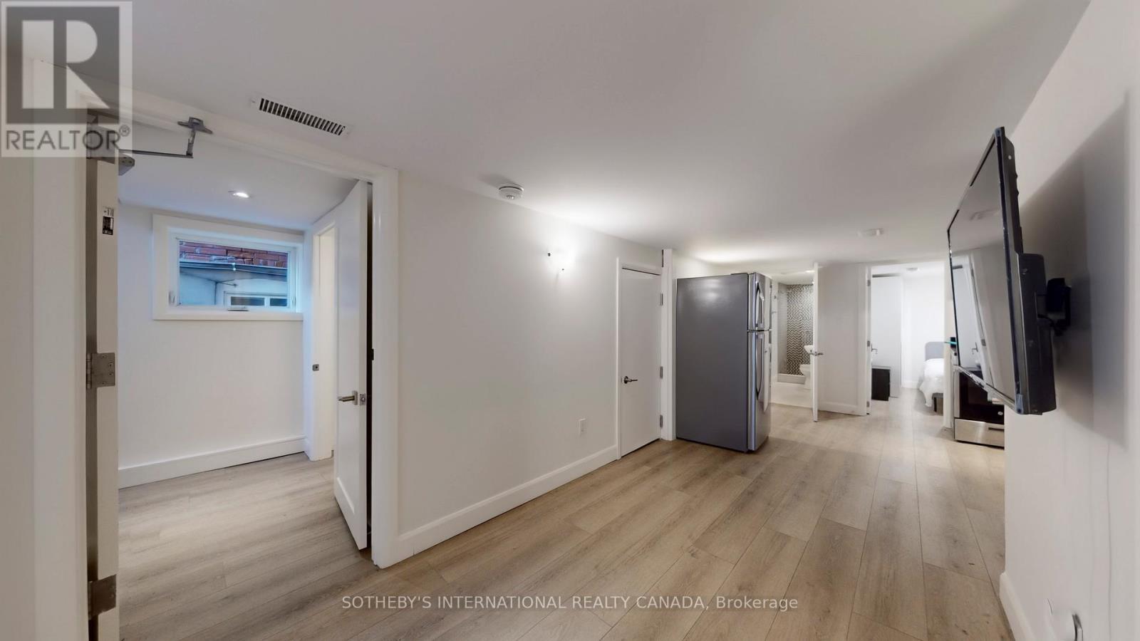 217 Pearson Avenue, Toronto, Ontario  M6R 1G6 - Photo 35 - W12638560