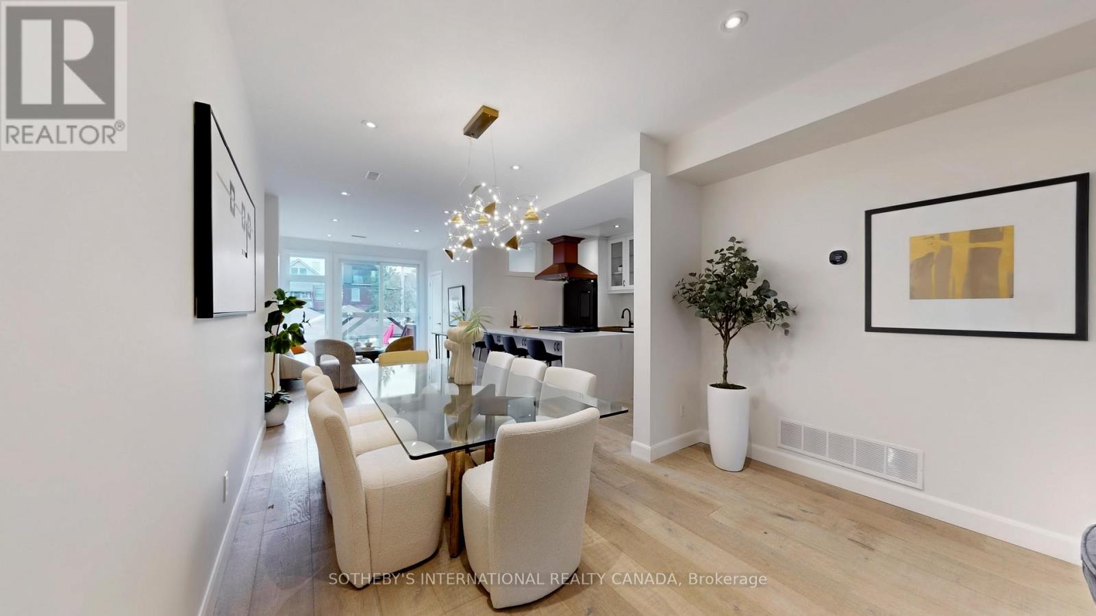 217 Pearson Avenue, Toronto, Ontario  M6R 1G6 - Photo 6 - W12638560