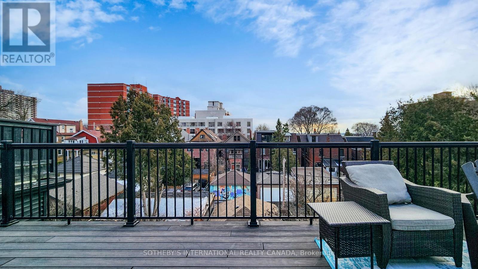 217 Pearson Avenue, Toronto, Ontario  M6R 1G6 - Photo 39 - W12638560