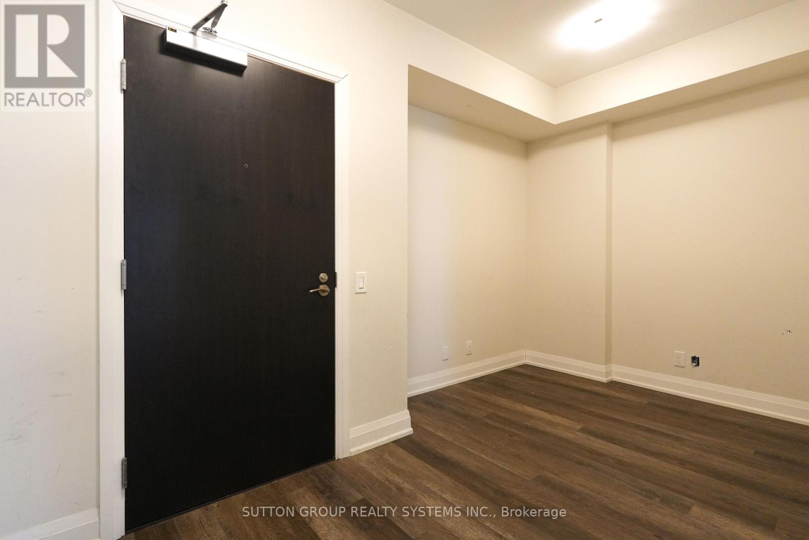 1901 - 15 Lynch Street, Brampton, Ontario  L0K 1E0 - Photo 4 - W12616606