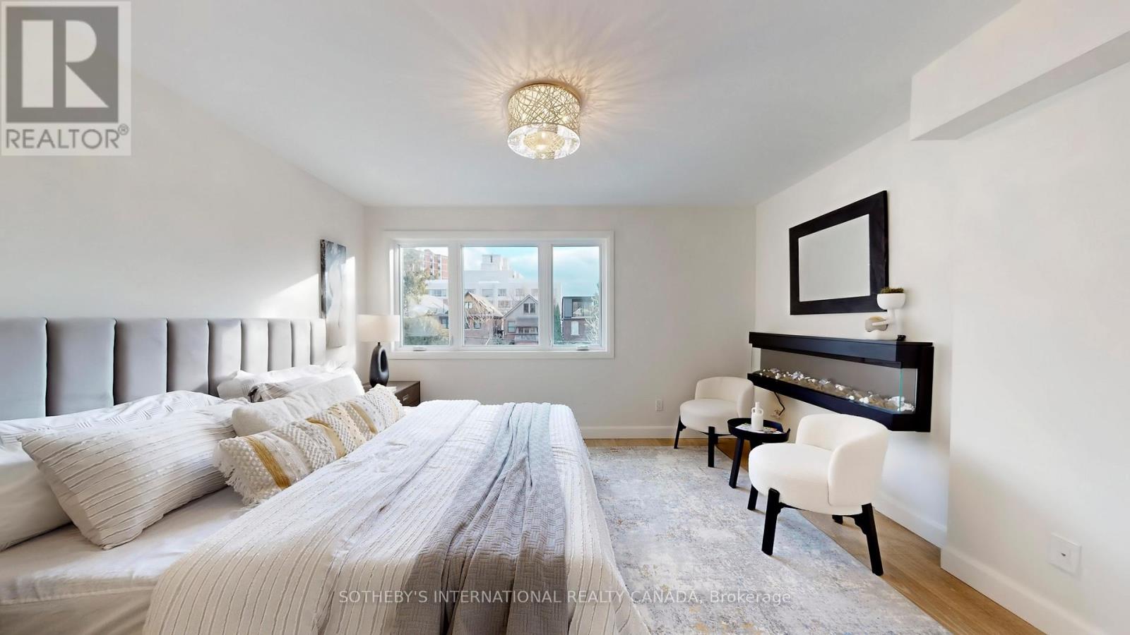 217 Pearson Avenue, Toronto, Ontario  M6R 1G6 - Photo 23 - W12638560