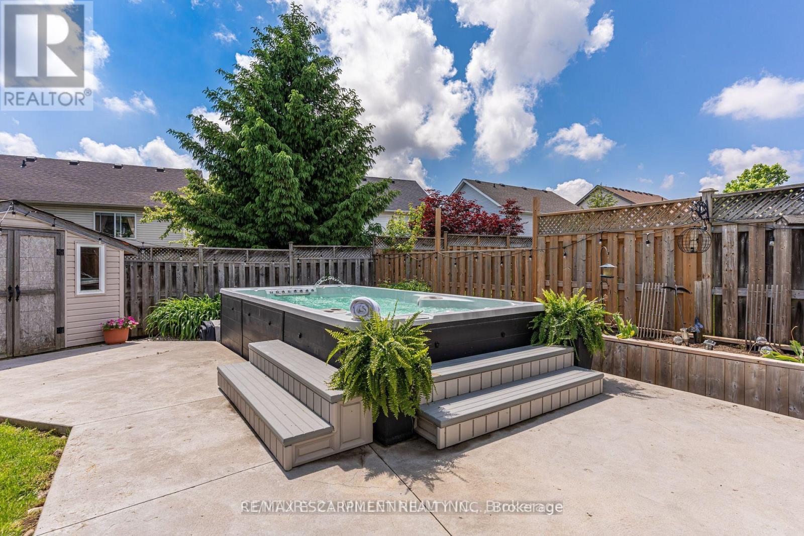 85 Biscayne Crescent, Orangeville, Ontario  L9W 5E1 - Photo 45 - W12638570