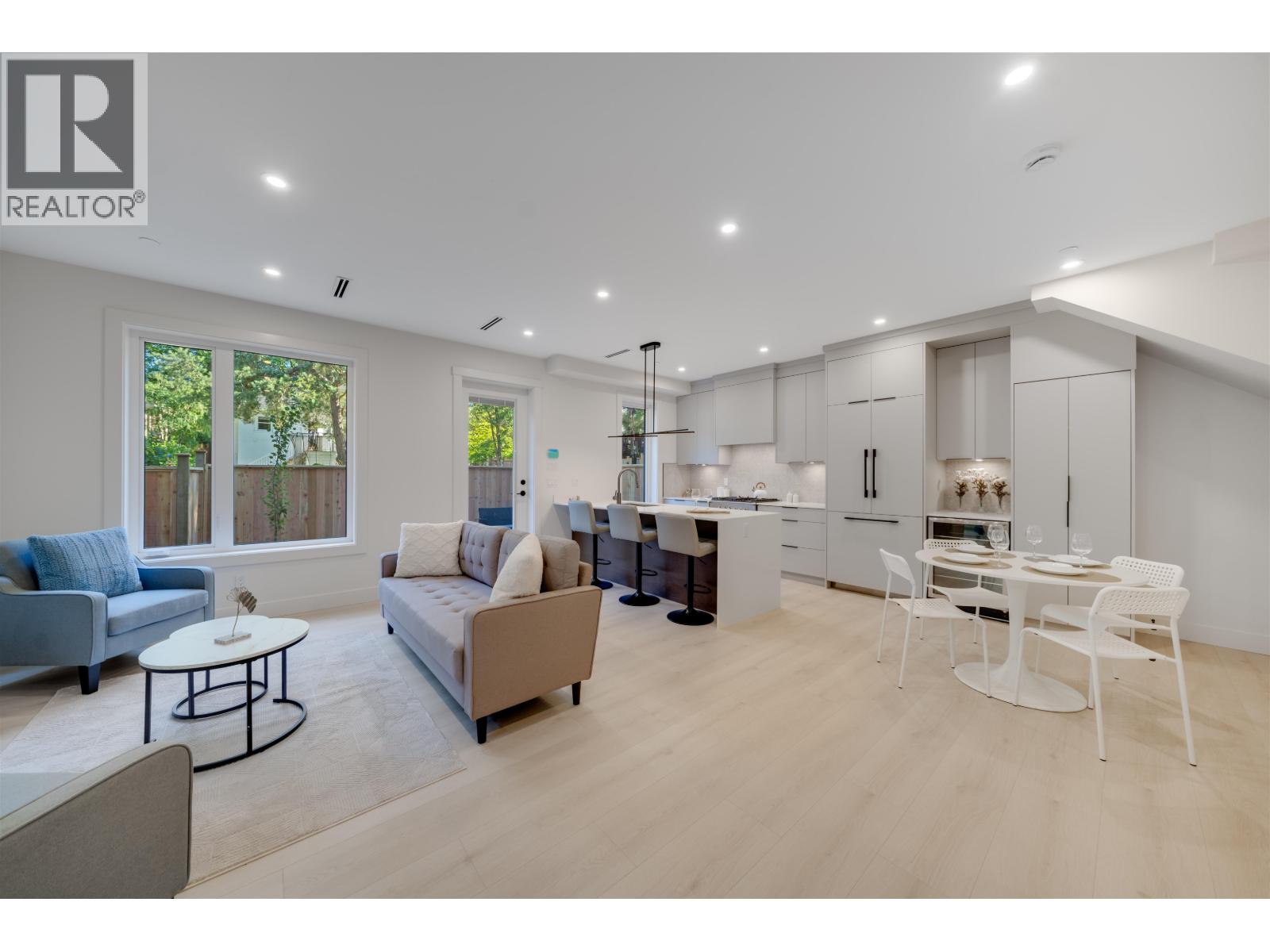 4 3836 W 8th Avenue, Vancouver, British Columbia V6R 1Z4 - Photo 6 - R3074447