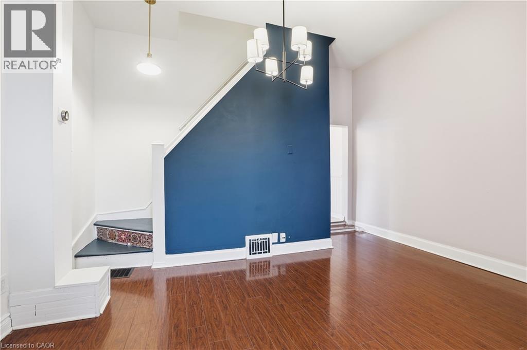 313 Mary Street, Hamilton, Ontario  L8L 4W3 - Photo 7 - 40794477