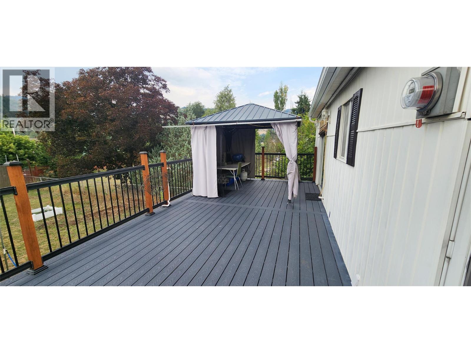 7827 22nd Street, Grand Forks, British Columbia  V0H 1H2 - Photo 5 - 10361554