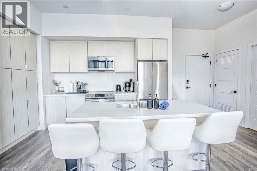 415 Sea Ray Avenue Avenue Unit# 403, Innisfil, Ontario  L9S 0R5 - Photo 5 - 40794544