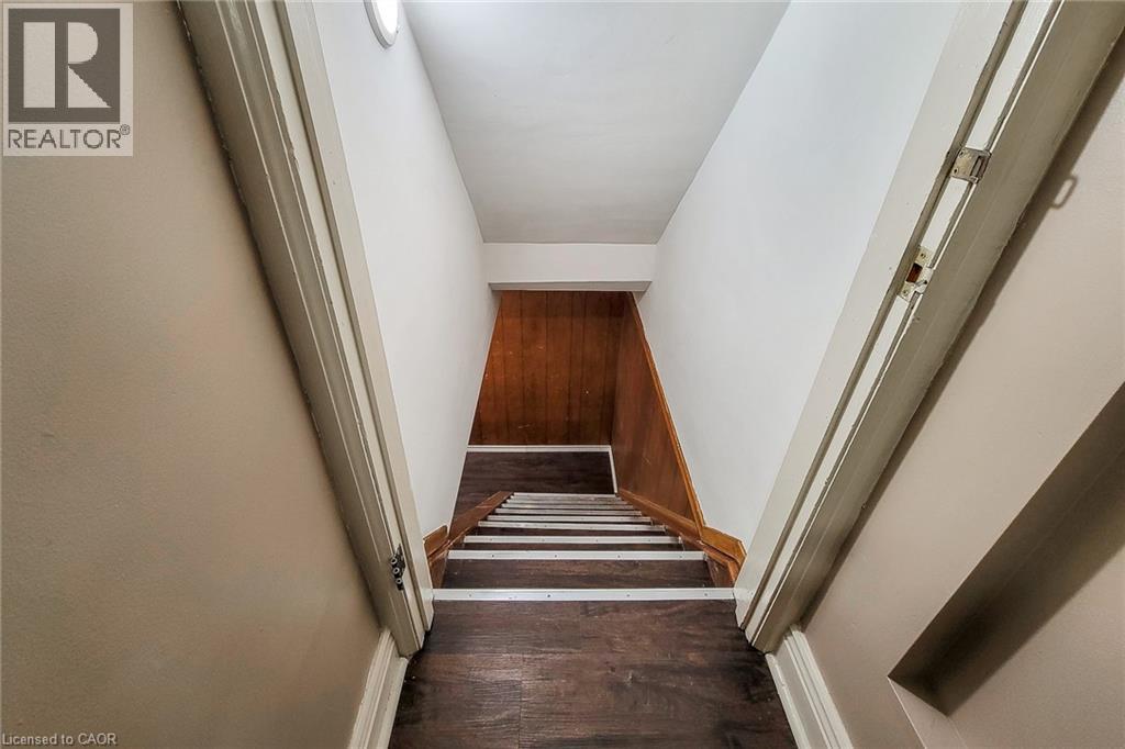 33 S Norfolk Street S, Hamilton, Ontario  L8S 3A6 - Photo 15 - 40794538