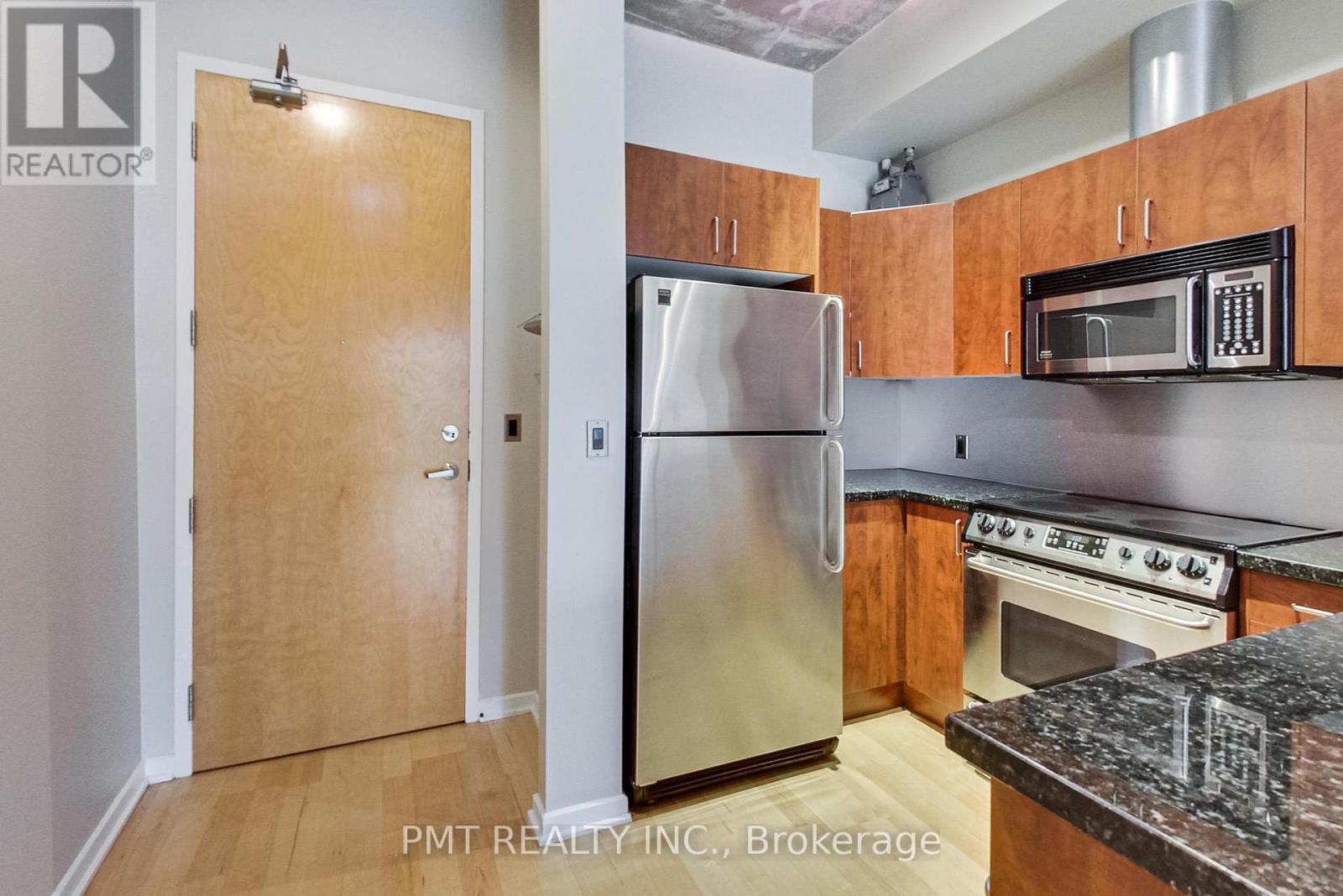 905 - 388 Richmond Street W, Toronto, Ontario  M5V 3P1 - Photo 4 - C12641724