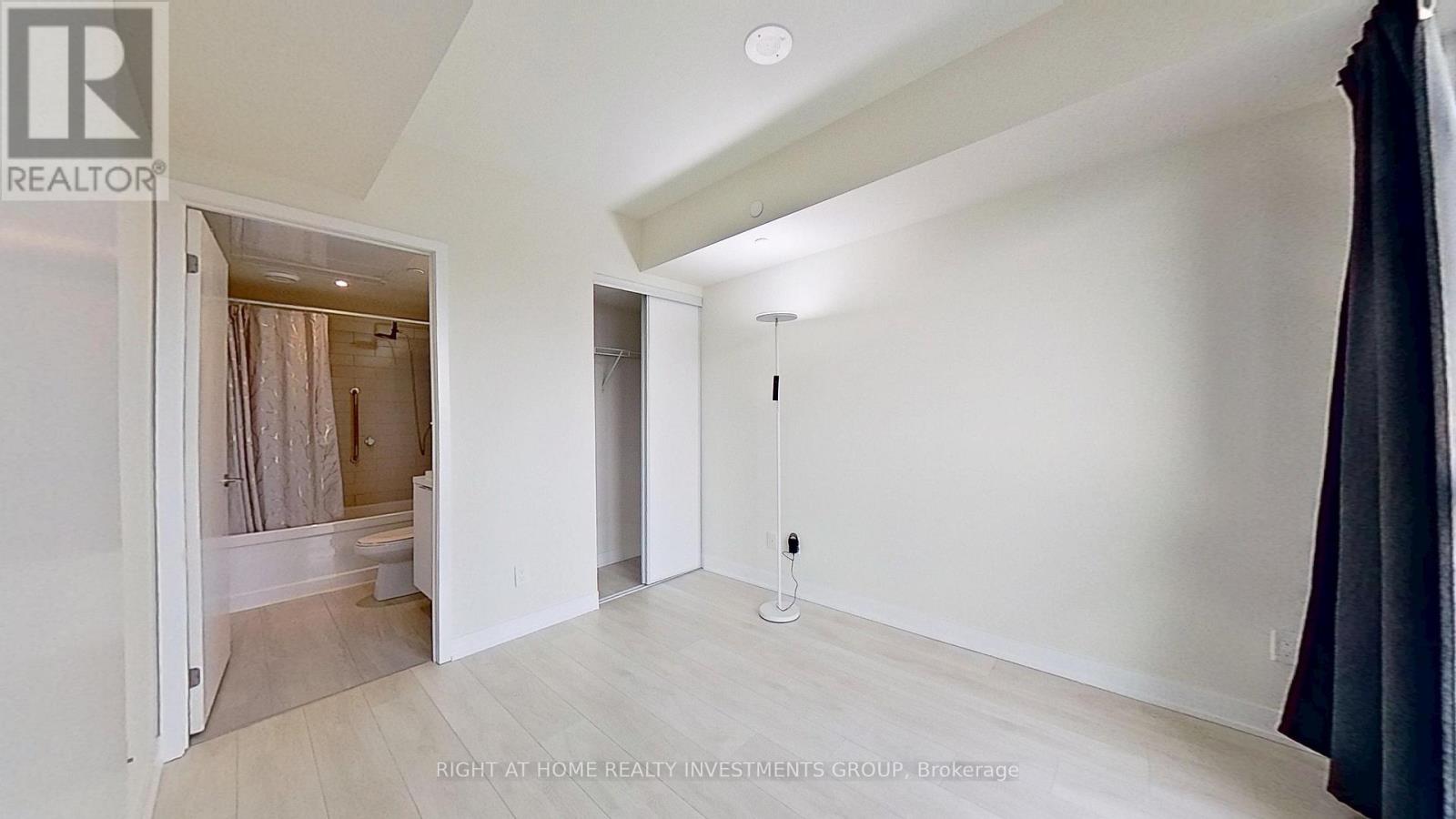 1105 - 6 Sonic Way, Toronto, Ontario  M3C 0P1 - Photo 13 - C12641740