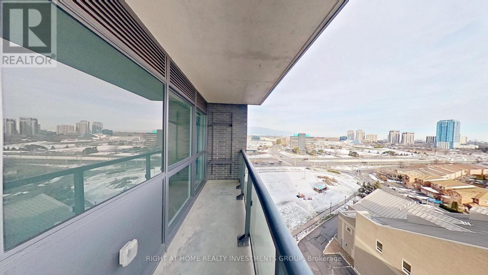 1105 - 6 Sonic Way, Toronto, Ontario  M3C 0P1 - Photo 22 - C12641740