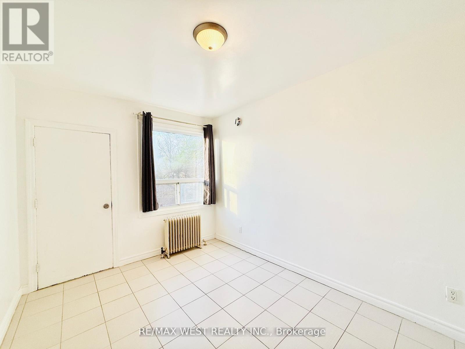 4l - 672-676 Sheppard Avenue W, Toronto, Ontario  M3H 2S5 - Photo 2 - C12641748