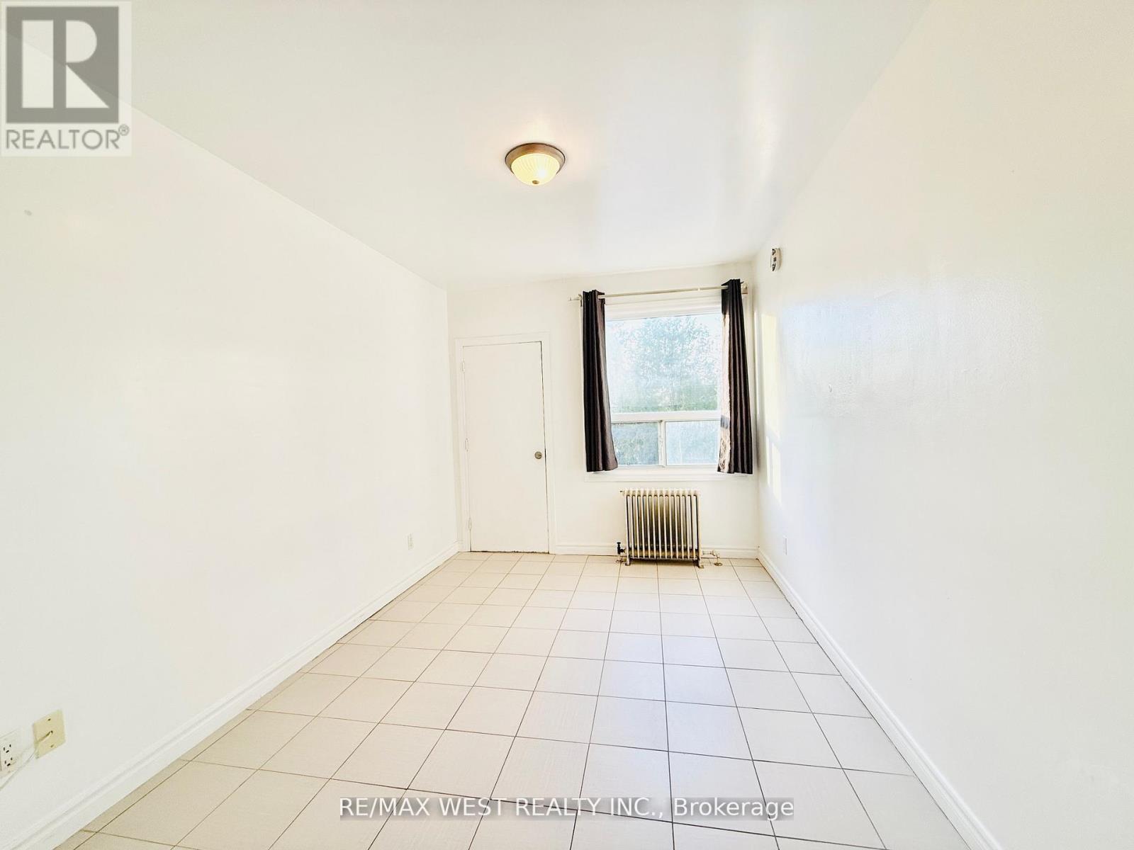 4l - 672-676 Sheppard Avenue W, Toronto, Ontario  M3H 2S5 - Photo 3 - C12641748