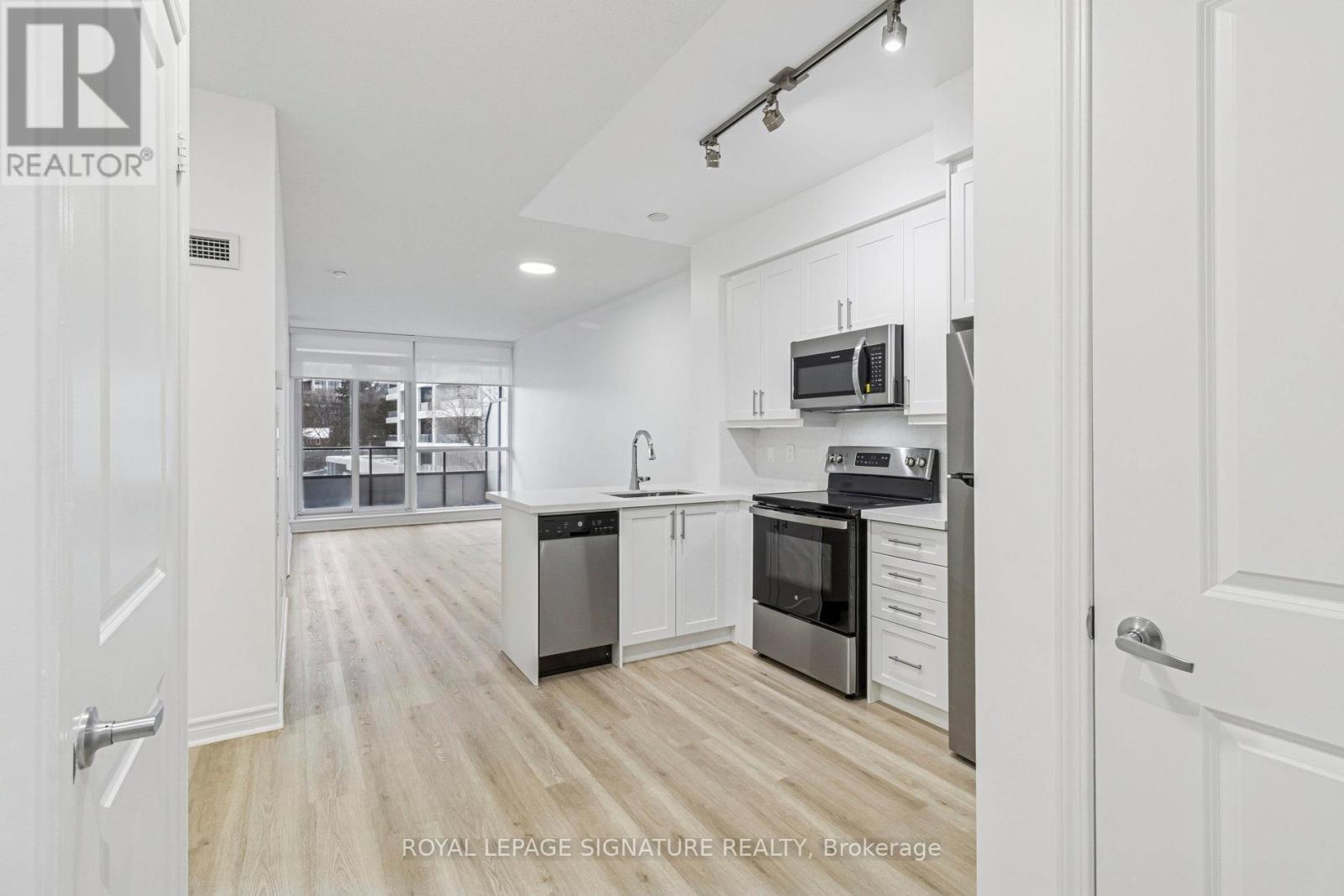 226 - 2885 Bayview Avenue, Toronto, Ontario  M2K 0A3 - Photo 2 - C12641772