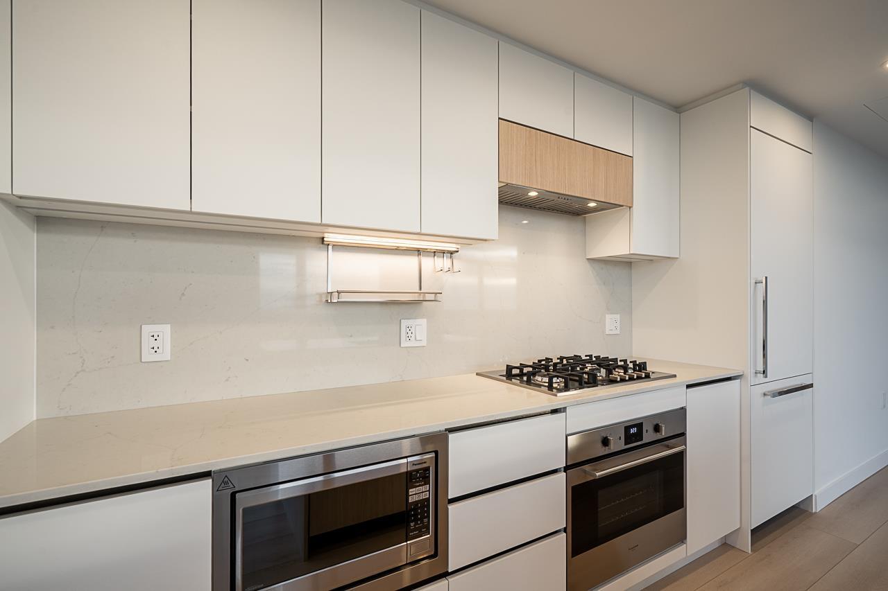 3808 13573 98a Avenue, Surrey, British Columbia  V3T 0X1 - Photo 12 - R3074320