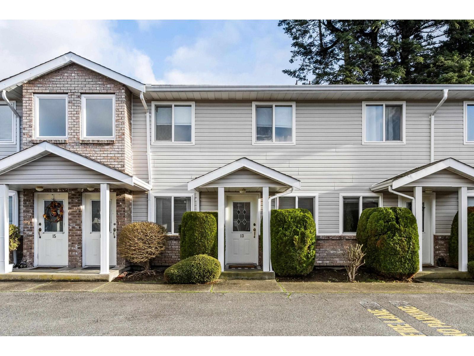 13 46735 Yale Road, Chilliwack Proper East, Chilliwack, British Columbia  V2P 2S3 - Photo 1 - R3074448