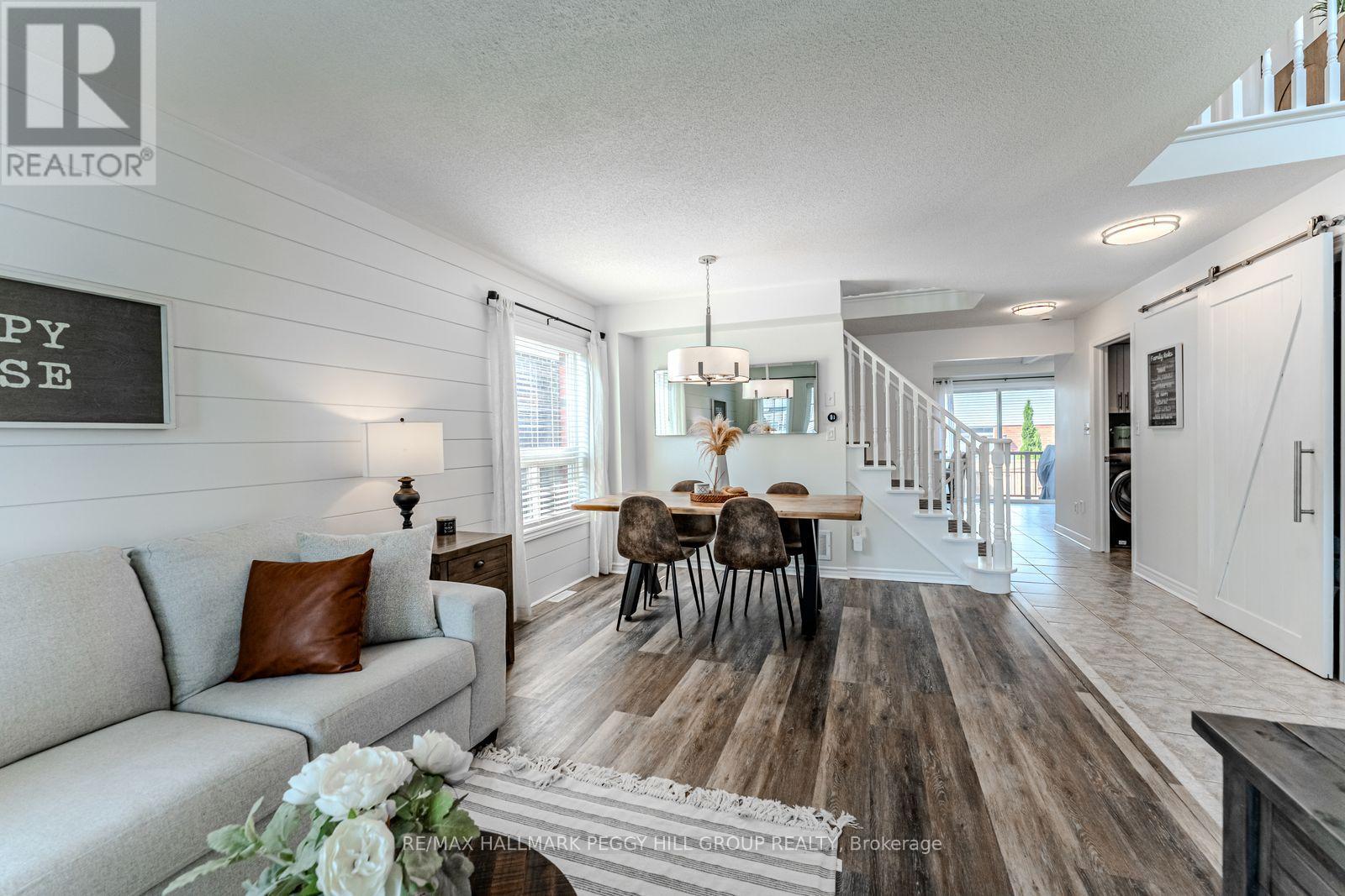 14 Regina Road, Barrie (Innis-Shore), Ontario  L4M 7J1 - Photo 5 - S12641780