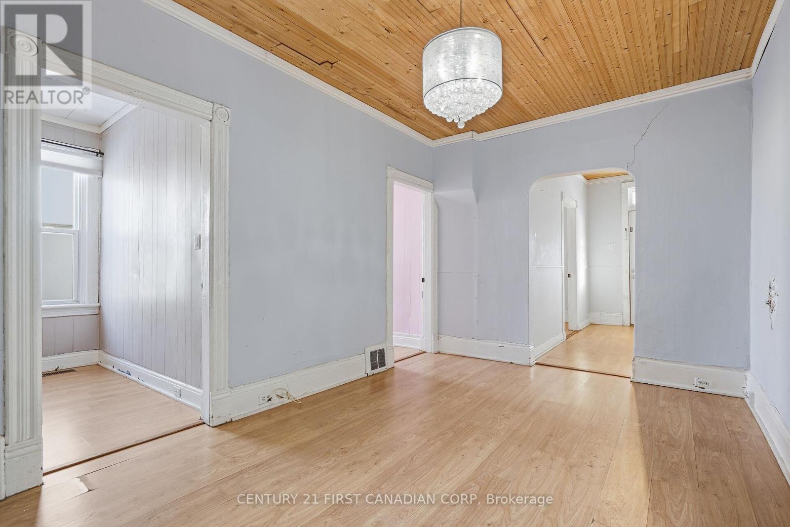 1050 Florence Street, London East, Ontario  N5W 2Z2 - Photo 10 - X12641868