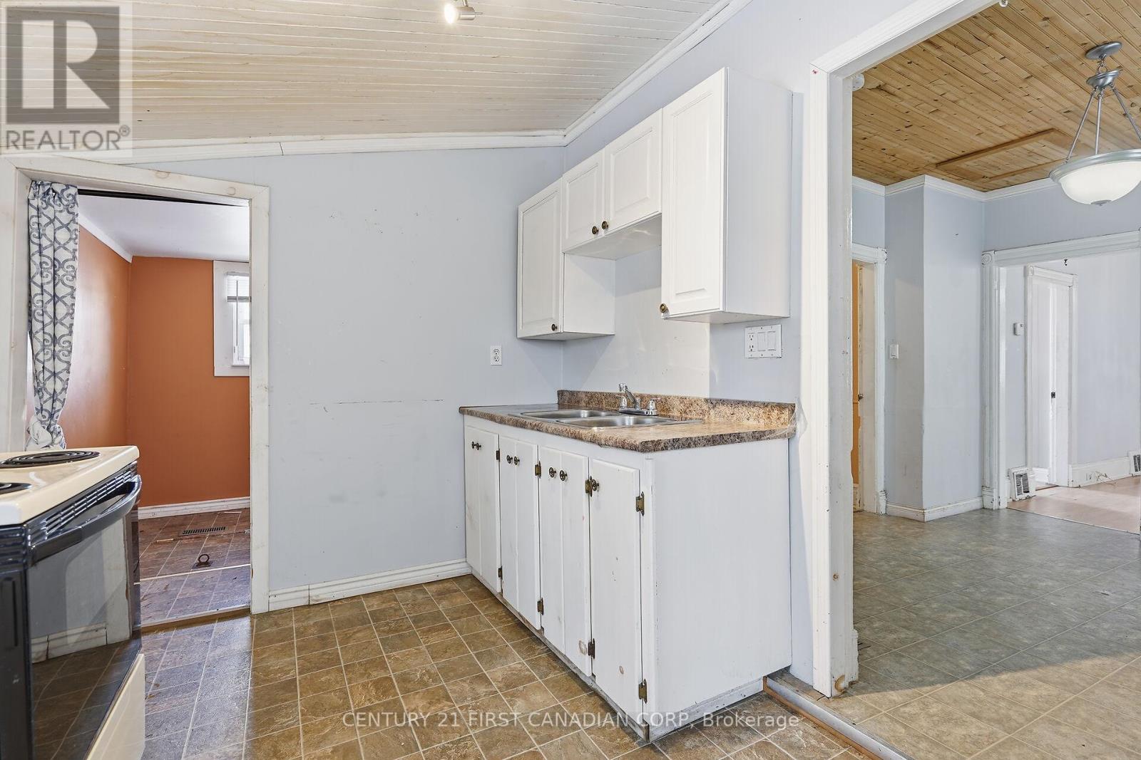 1050 Florence Street, London East, Ontario  N5W 2Z2 - Photo 15 - X12641868