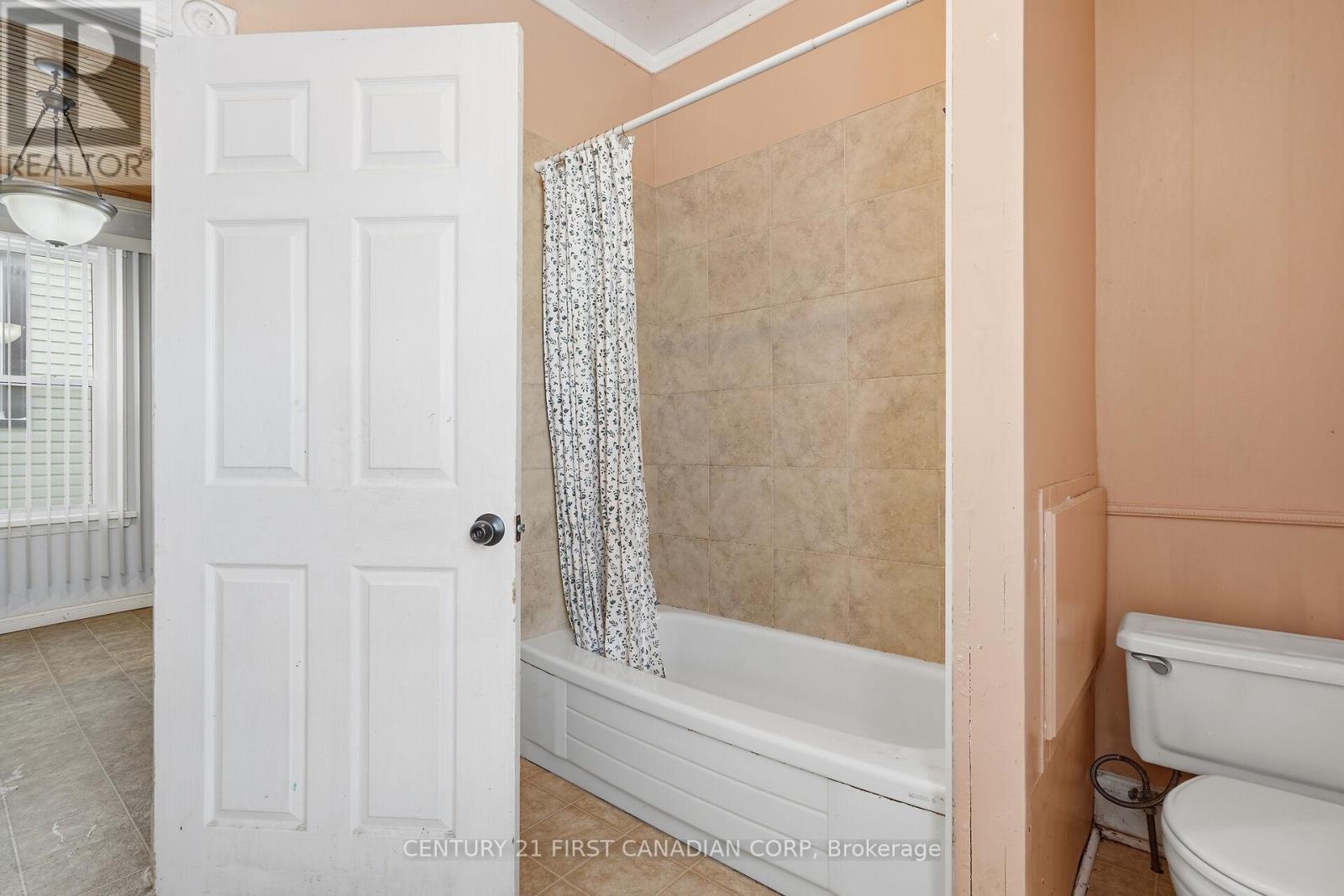 1050 Florence Street, London East, Ontario  N5W 2Z2 - Photo 23 - X12641868