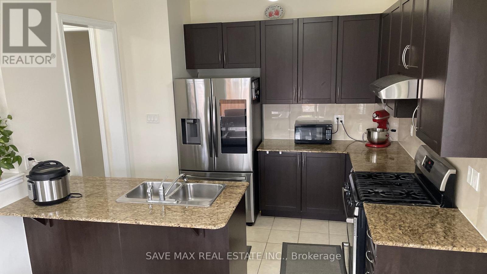 6 Bittersweet Road, Brampton, Ontario  L6Y 0Z1 - Photo 1 - W12450907