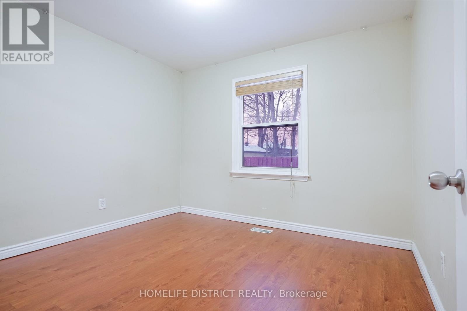 40 Calumet Crescent, Toronto, Ontario  M1H 1W5 - Photo 37 - E12641734