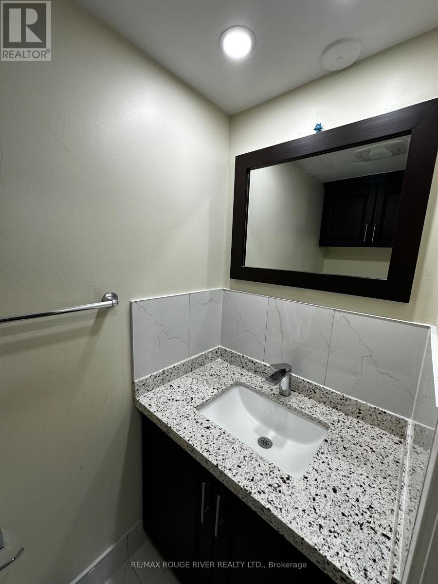 804 - 4 Lisa Street, Brampton, Ontario  L6T 4B6 - Photo 16 - W12421189