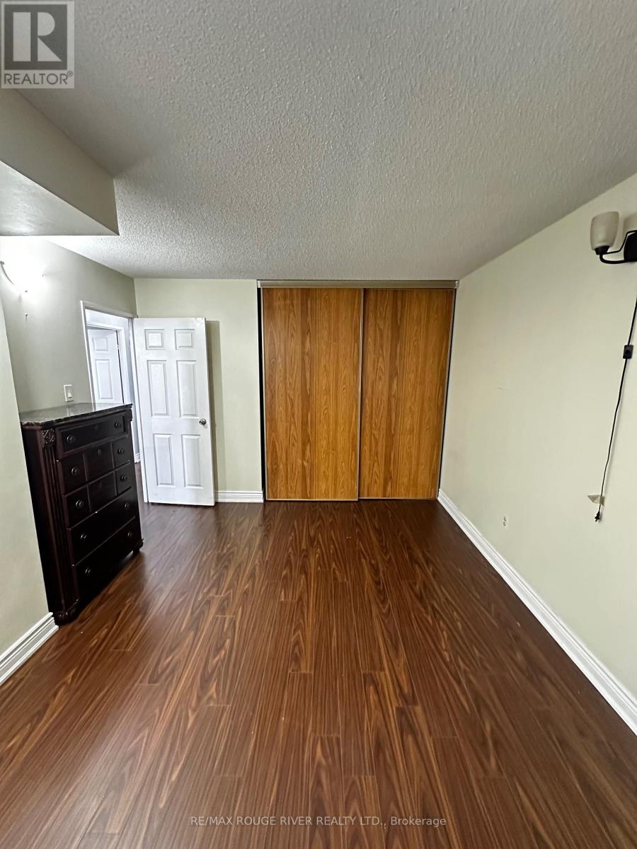 804 - 4 Lisa Street, Brampton, Ontario  L6T 4B6 - Photo 13 - W12421189