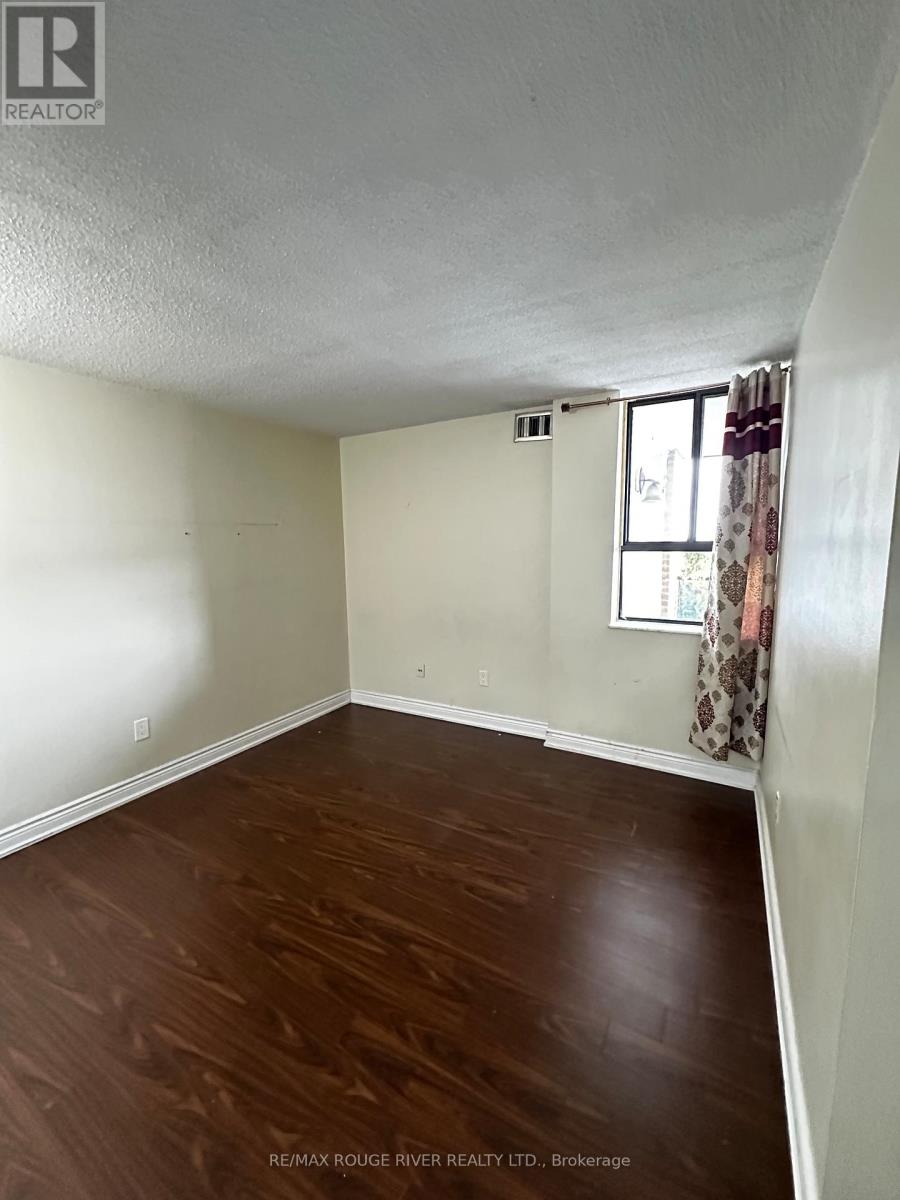 804 - 4 Lisa Street, Brampton, Ontario  L6T 4B6 - Photo 11 - W12421189