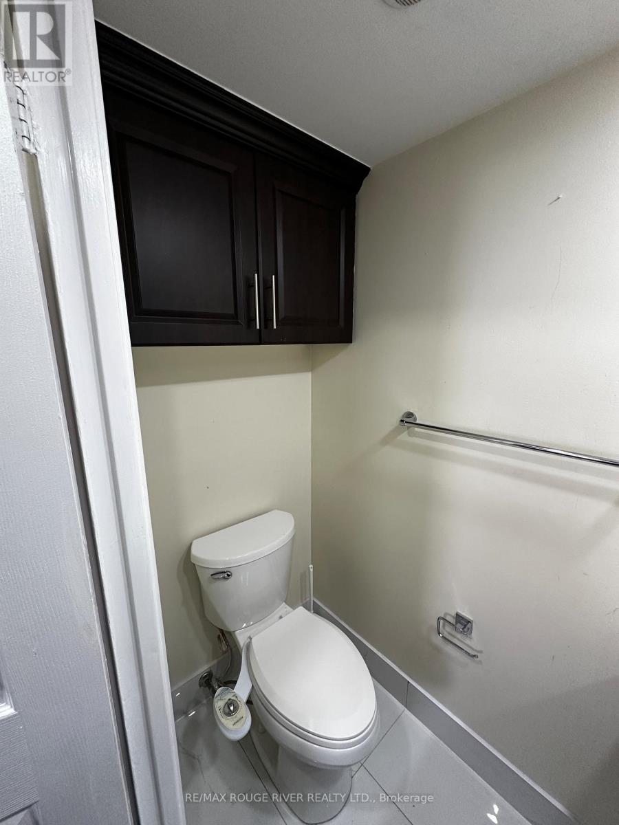 804 - 4 Lisa Street, Brampton, Ontario  L6T 4B6 - Photo 15 - W12421189