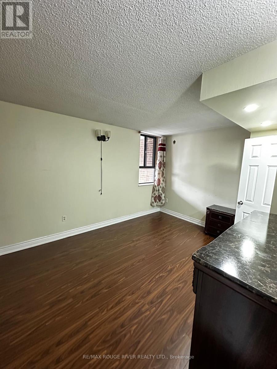 804 - 4 Lisa Street, Brampton, Ontario  L6T 4B6 - Photo 12 - W12421189