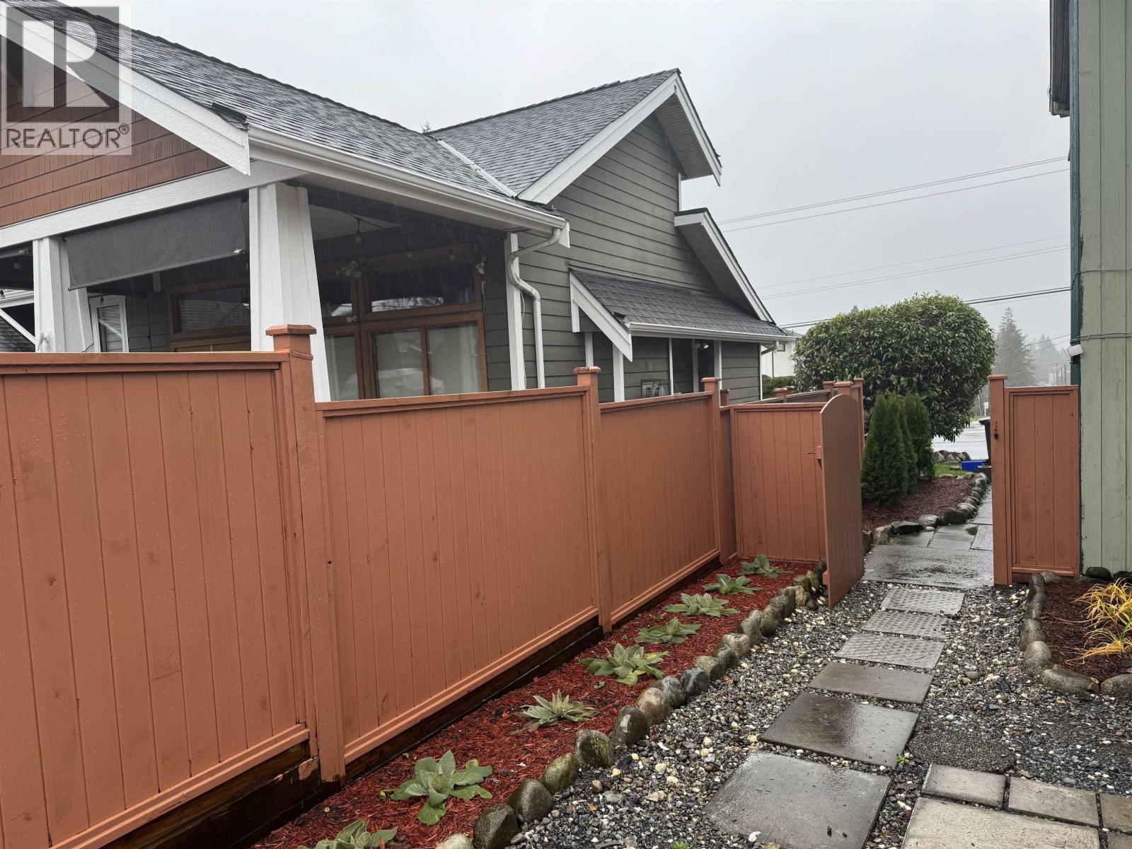 387 Mundy Street, Coquitlam, British Columbia  V3K 5M9 - Photo 20 - R3074431