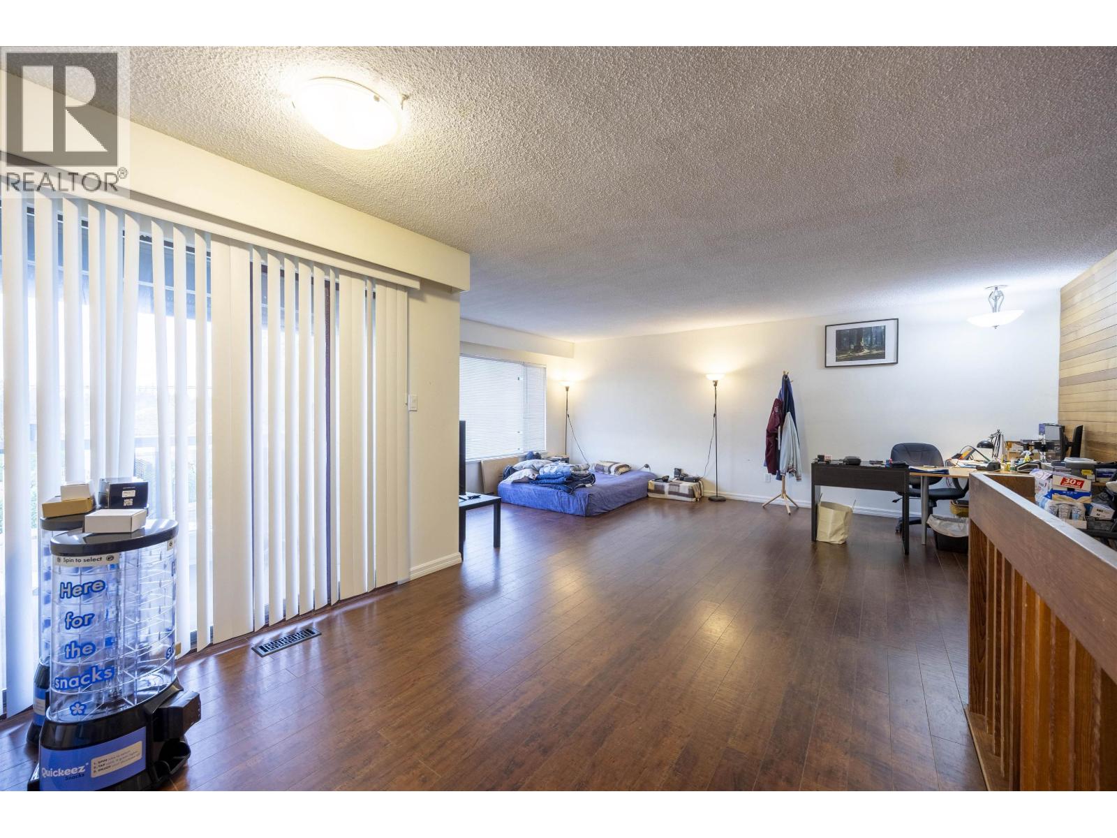 387 Mundy Street, Coquitlam, British Columbia  V3K 5M9 - Photo 10 - R3074431