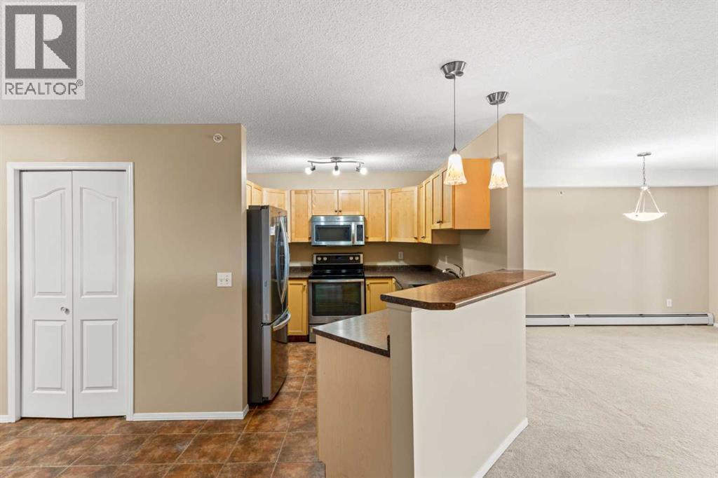 2310, 2518 Fish Creek Boulevard Sw, Calgary, Alberta  T2Y 4T5 - Photo 6 - A2274663