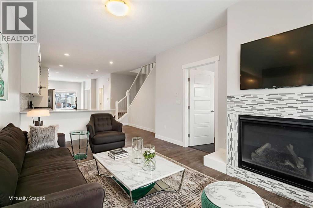 4031 79 Street Nw, Calgary, Alberta  T3B 2N8 - Photo 4 - A2274879