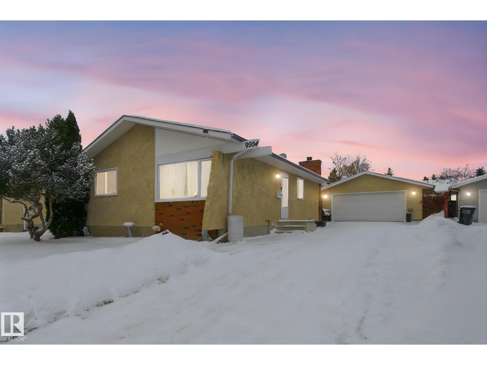 9904 171 AV NW NW, Edmonton, Alberta