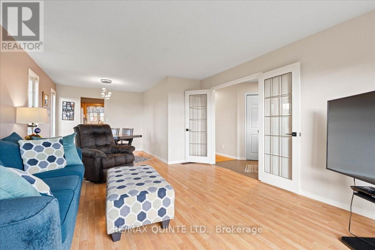 1625 Thrasher Road, Tyendinaga, Ontario  K0K 2V0 - Photo 8 - X12480702