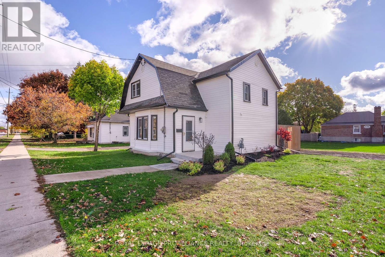 97 Donald Street S, Belleville, Ontario  K8P 2J6 - Photo 32 - X12523940