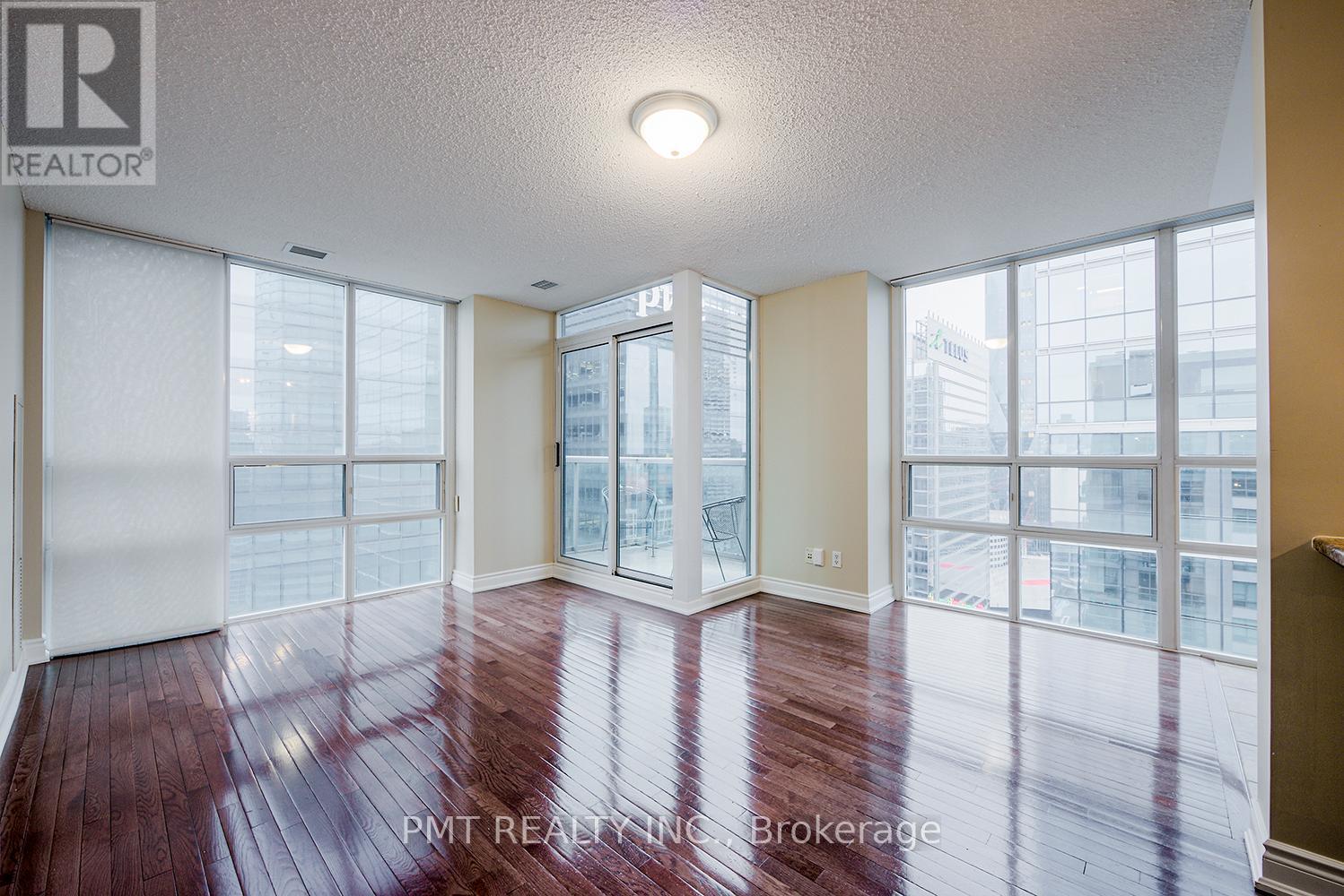 Ph06 - 30 Grand Trunk Crescent, Toronto, Ontario  M5J 3A4 - Photo 11 - C12641784