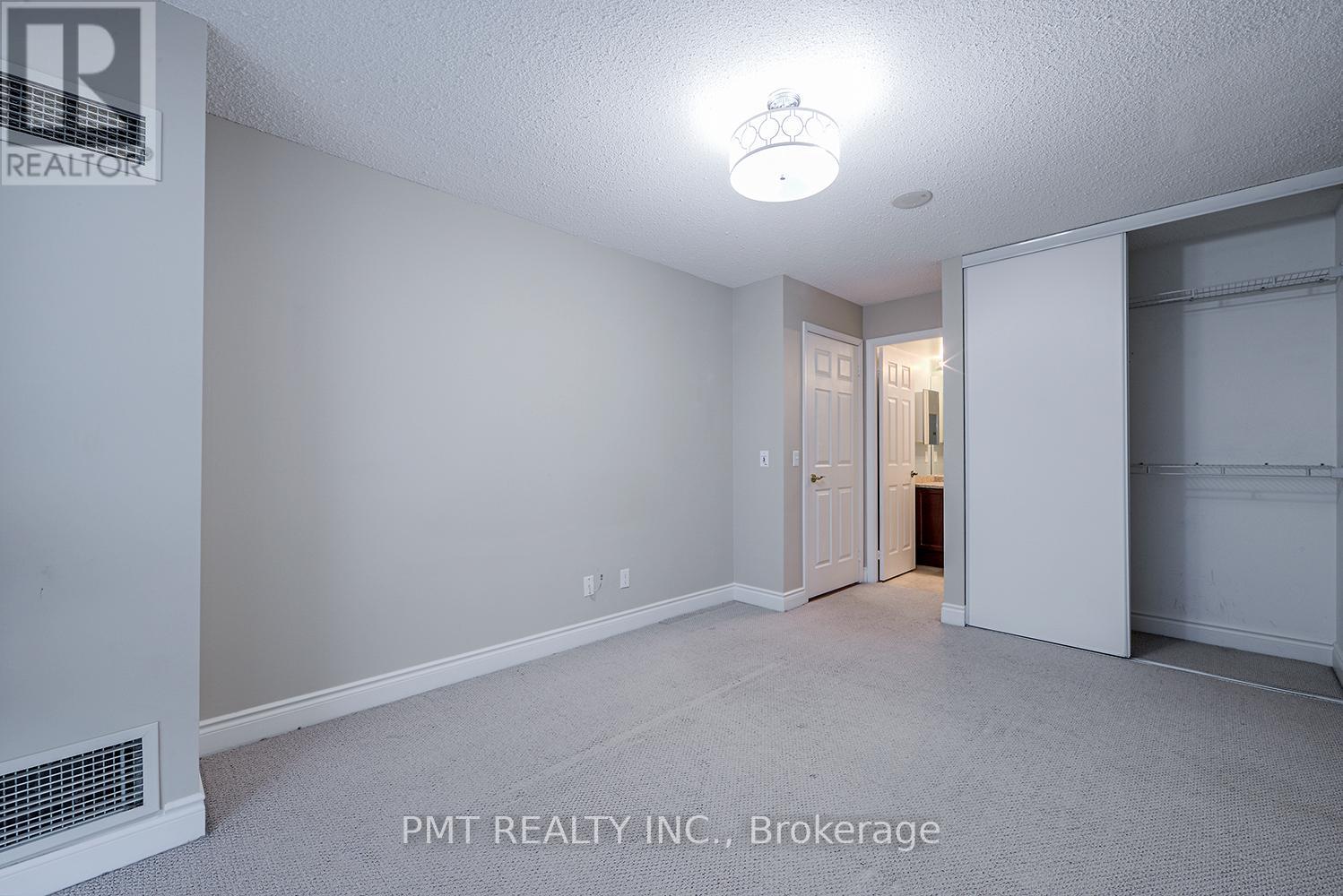 Ph06 - 30 Grand Trunk Crescent, Toronto, Ontario  M5J 3A4 - Photo 18 - C12641784